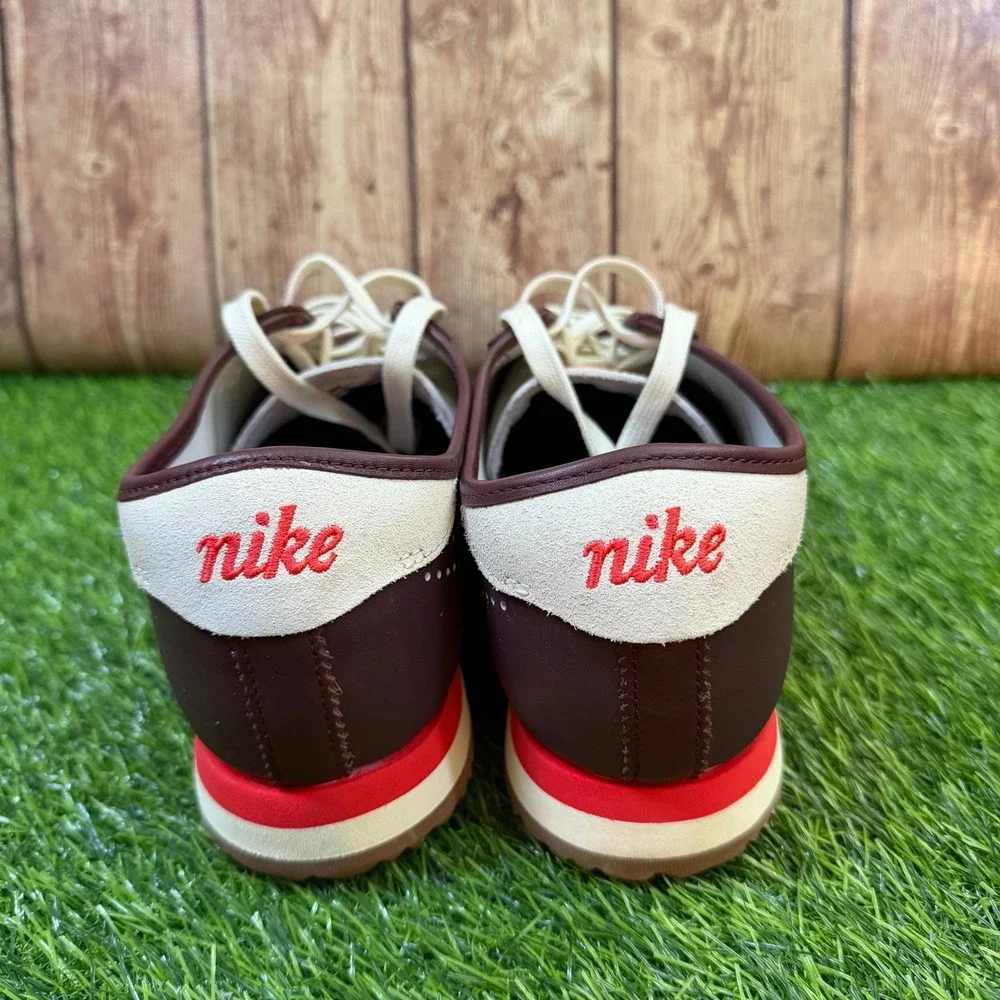 Nike Cortez Sneakers Mens 10.5 Women 12 Burgundy Crush Leather Perforated Swoosh